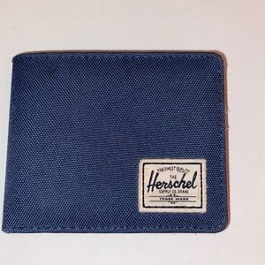 Herschel brand wallet